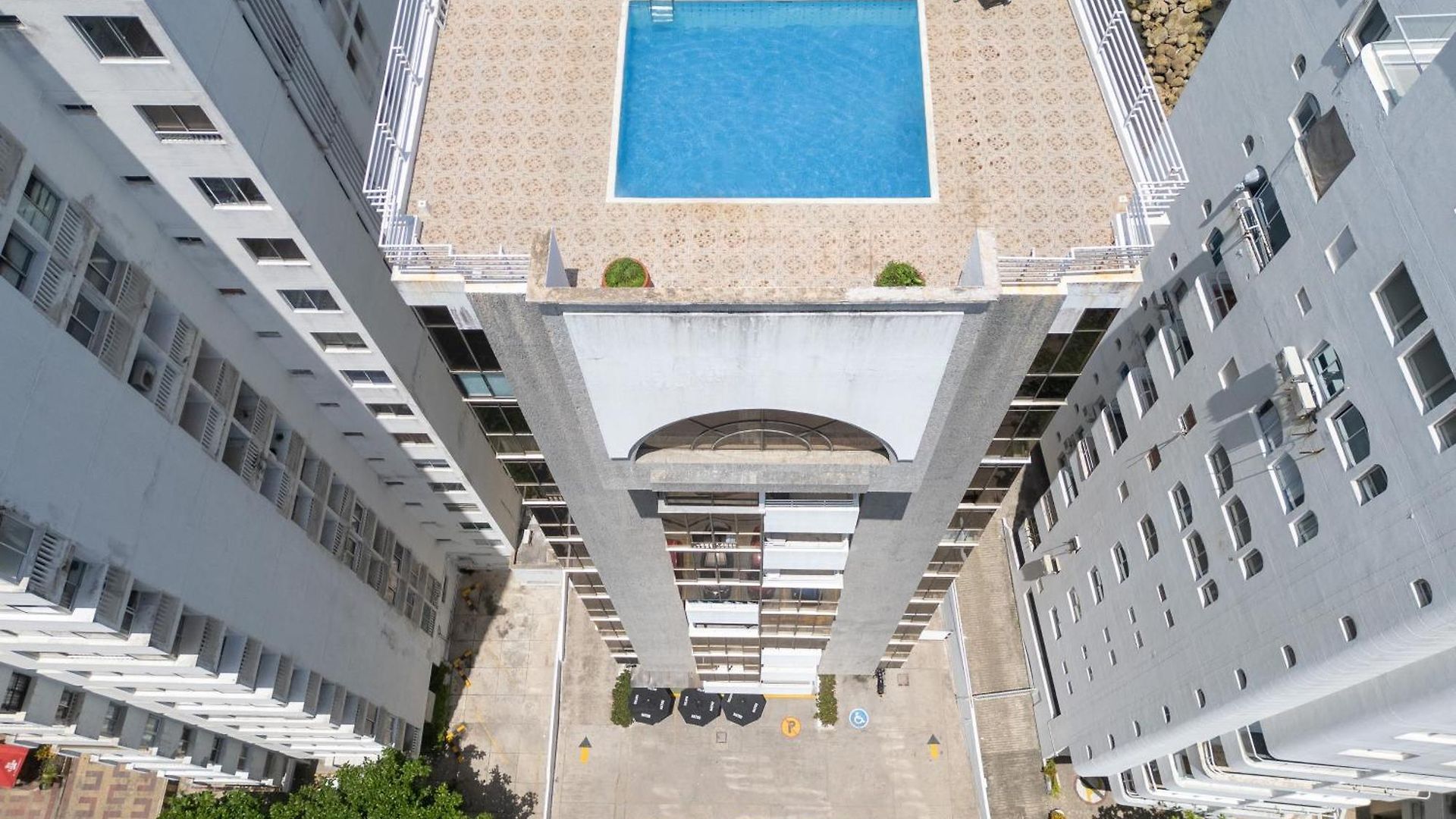 902 Paraíso Costero Apartamento