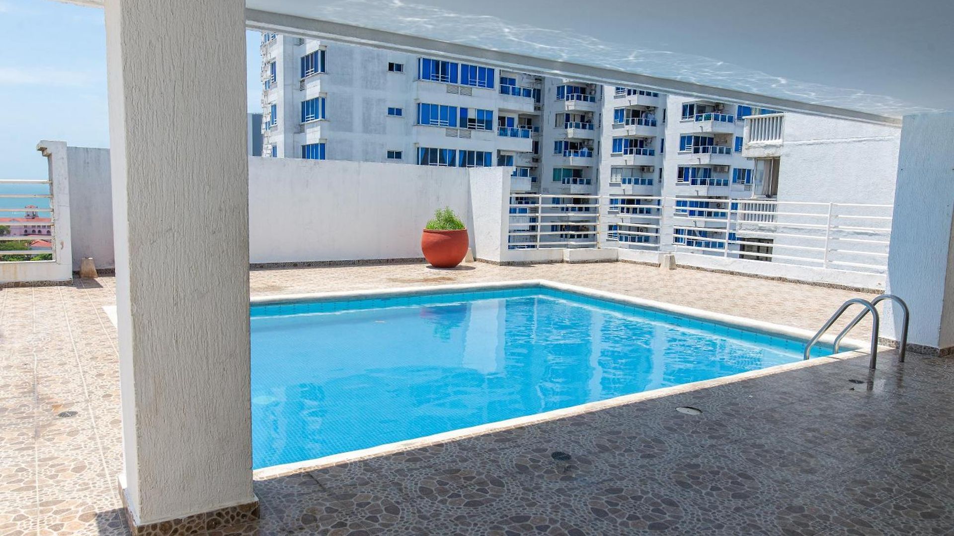902 Paraíso Costero Apartamento *